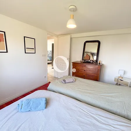 Βίλα Coc - Le Grand Terrain - Vue *